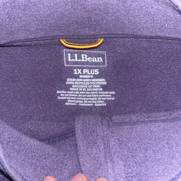 L.L Bean fleece vest - Picture 3 of 6